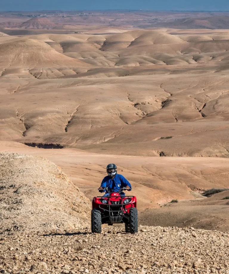 Quad sur les pistes du désert près de Marrakech